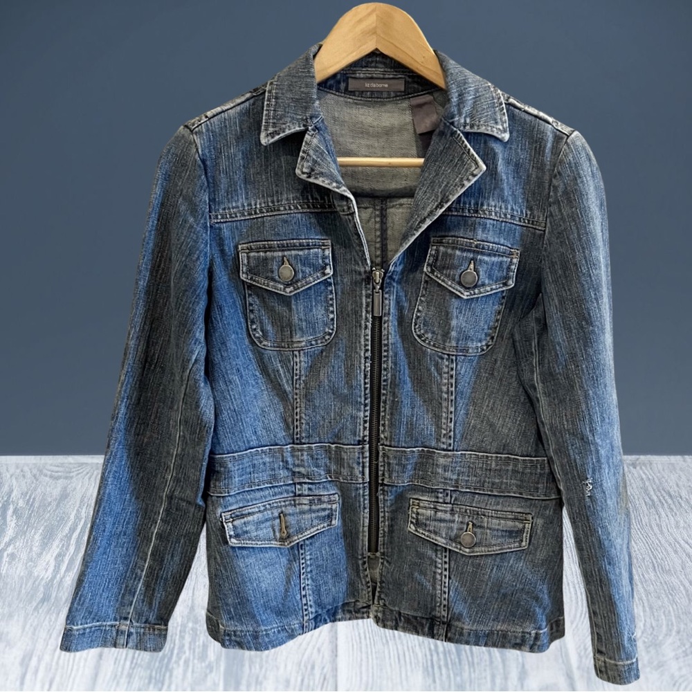 Women’s Liz Claiborne 4 Pockets Small Denim Zip Up Jean Jacket